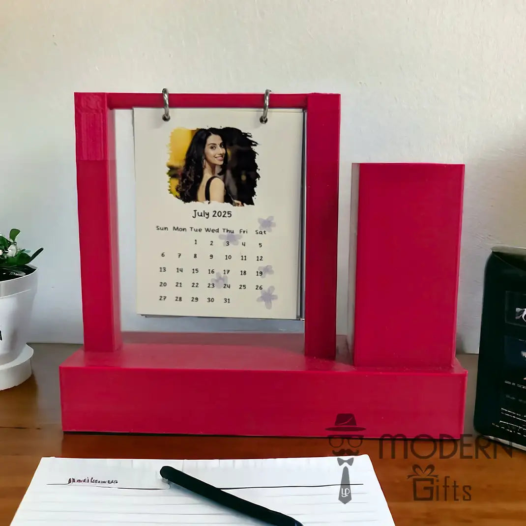 Calendar Pen Stand
