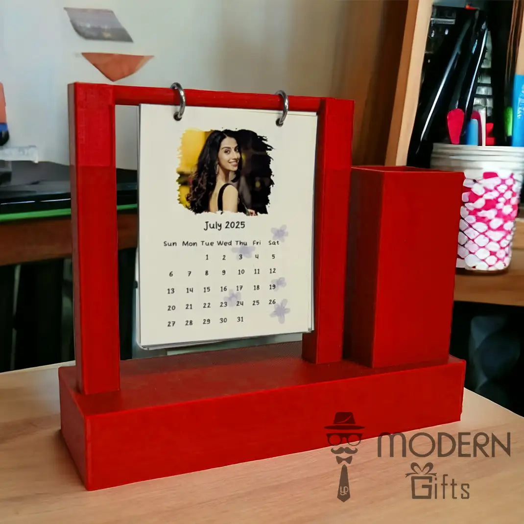 Calendar Pen Stand