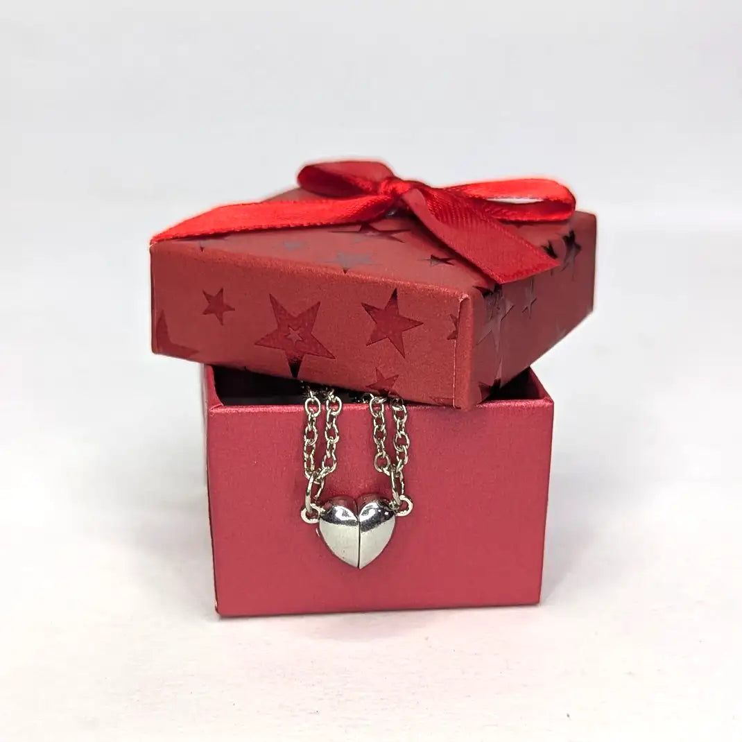 Couple Magnetic Chain